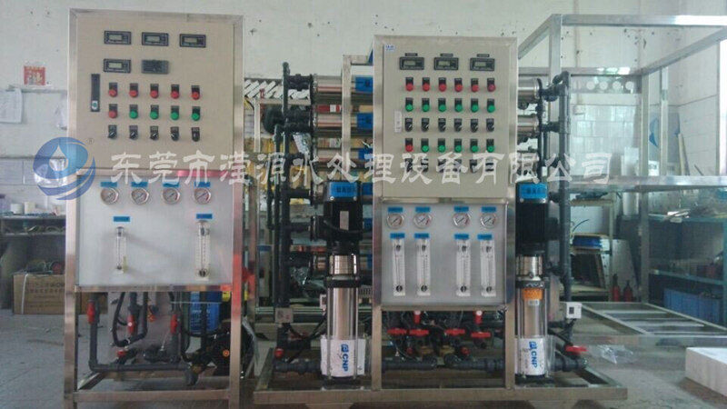  /><br /></div><div>應用領域：</div><div>1.表面處理：電鍍配液用水、電鍍清洗用水;</div><div>2.電子工業(yè)：半導體工業(yè)超純水、集成電路清洗用水制備;</div><div>3.電力工業(yè)：高壓鍋爐補給水制備;</div><div>4.制藥行業(yè)：醫(yī)用純化水的制備;</div><div>5.化學工業(yè)：溶液的脫鹽提純;EDI超純水設備是一種環(huán)保節(jié)能新型水處理工藝，目前在工業(yè)生產用水處理中應用廣泛，受到各行業(yè)青睞。</div></div>
						<div   id=